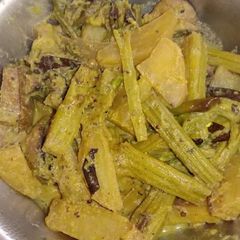 A picture of Shukto.