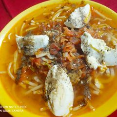 A picture of Egg Thukpa.
