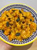 Cremiges Kürbisrisotto mit Kürbiskernöl und Kürbiskernen