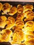 Medialunas de manteca (como las de panadería)