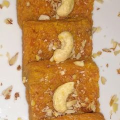A picture of Gajar barfi.