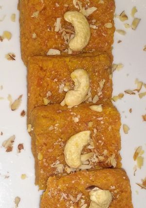 A picture of Gajar barfi.
