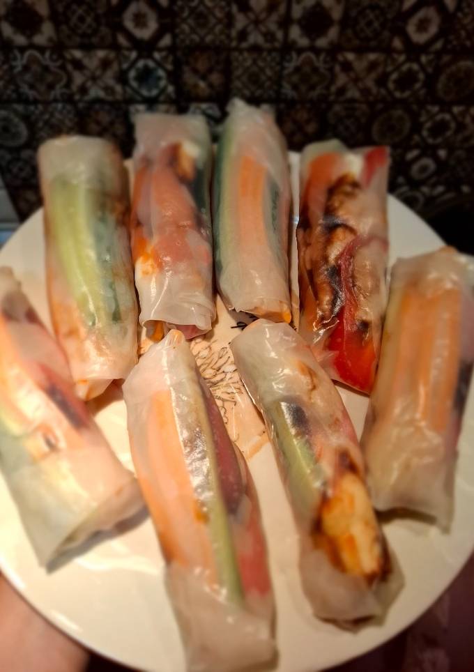 Спрінгроли з лососем та свіжими овочами😋