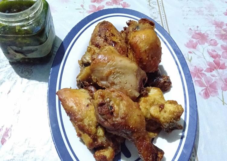 10 Resep: Ayam Goreng (ungkep)bumbu kuning Anti Gagal!