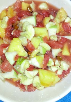 Fruit salad ainihin hoton girkin