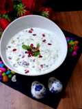 Pomegranate hung curd raita