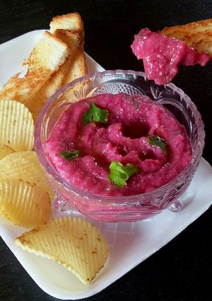 A picture of Baba Ganoush With a Heatlhy Twist.