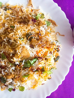 ஹைதராபாத் பிரியாணி(hydrebad biryani recipe in tamil) செய்முறை முக்கிய புகைப்படம்