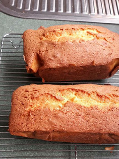 A picture of Zesty Lemon Loaf.