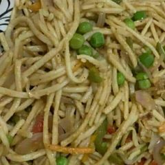A picture of Noodles.
