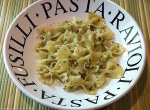 Una foto de Farfalle con piñones