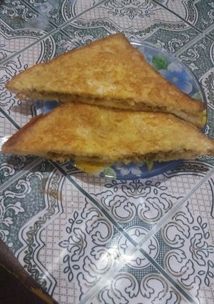 A picture of Keema sandwich.
