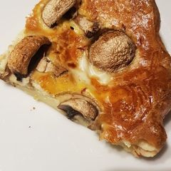 Mushroom Yorkshire pudding A picture of Mushroom Yorkshire pudding.