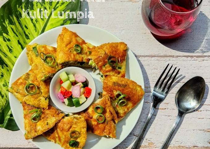 Wajib coba! Resep  memasak Martabak Telur Ayam Kulit Lumpia Anti Ribet yang lezat