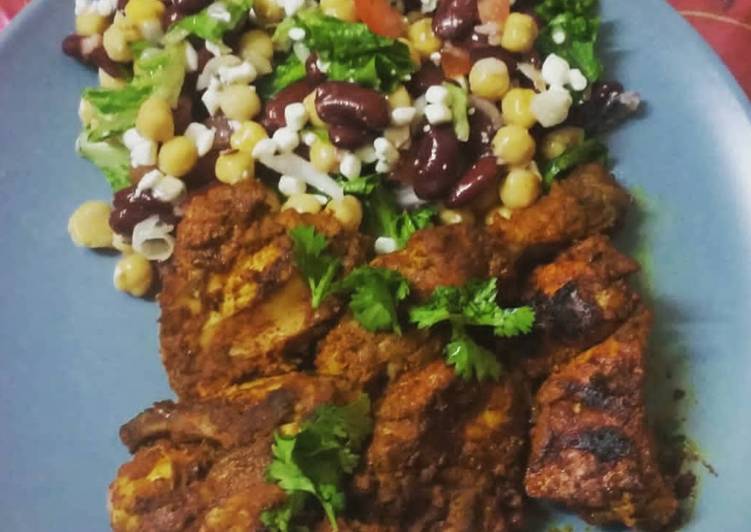 How to Cook Perfect Grilled chicken with corn and kidney beans salad
