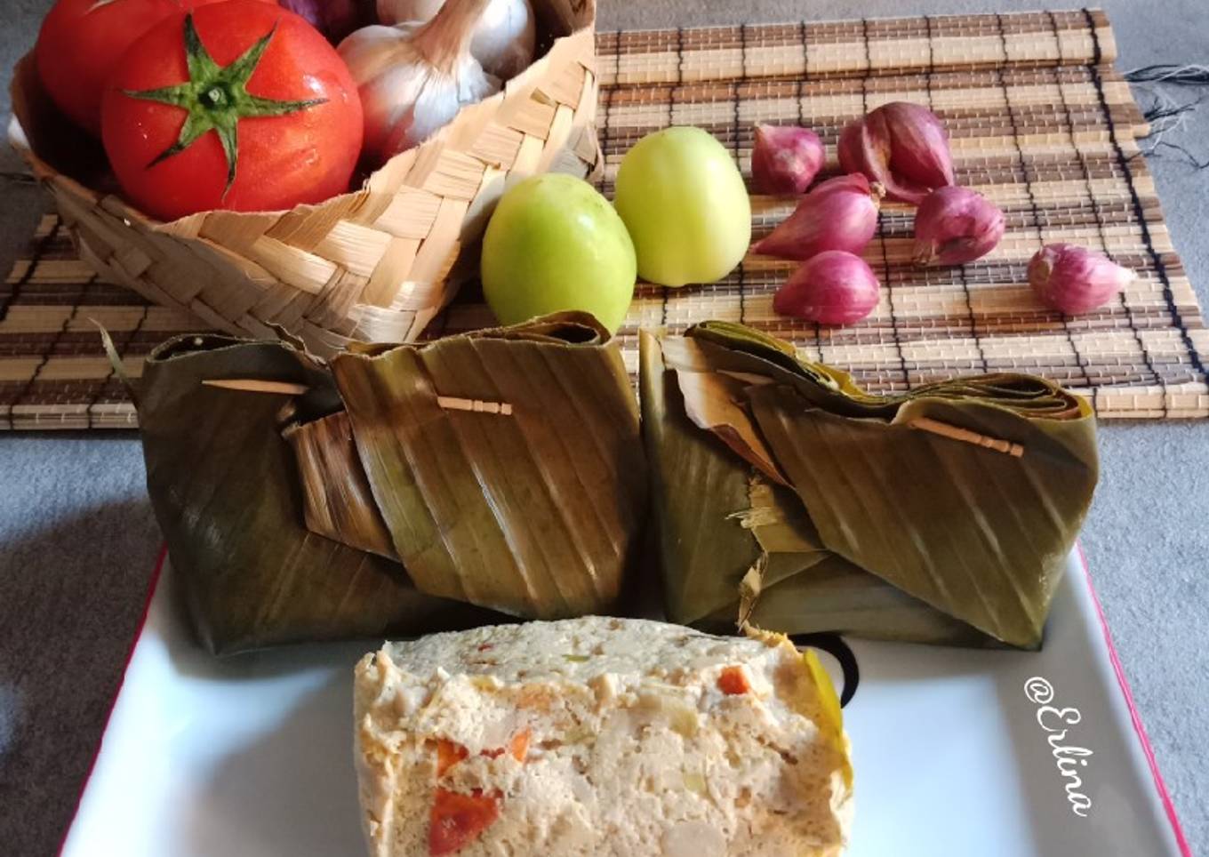 Pepes Tahu Jamur Tiram (tidak pedas)