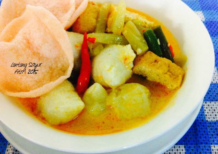 Langkah Mudah untuk Membuat Lontong Sayur yang Sempurna