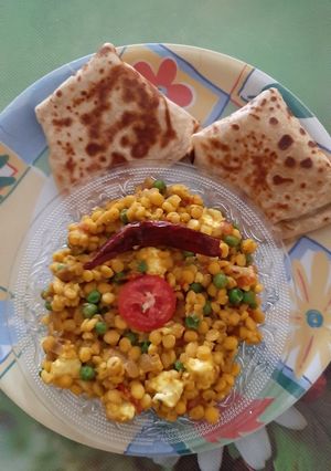 A picture of Dal Bahari.