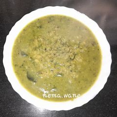 A picture of Solapury Urad dal ghute.