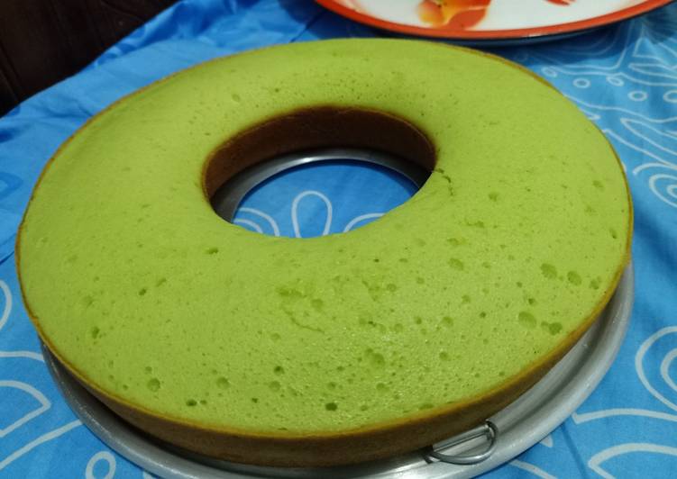 Cake pandan putih telur