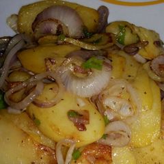 A picture of Potato and Onion Skillet Fry.