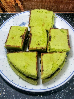 Foto resep Bolu pandan selai coklat hunkwe