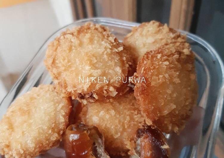 Roti goreng isi kurma keju