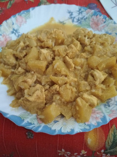 Foto principal de Pollo al curry con manzana
