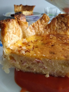 Una foto de Quiche de jamón y queso