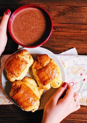 A picture of Hot chocolate with cinnamon.
