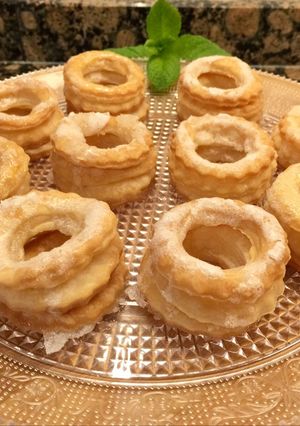 Foto principal de Roscos de hojaldre con glasa, sin gluten
