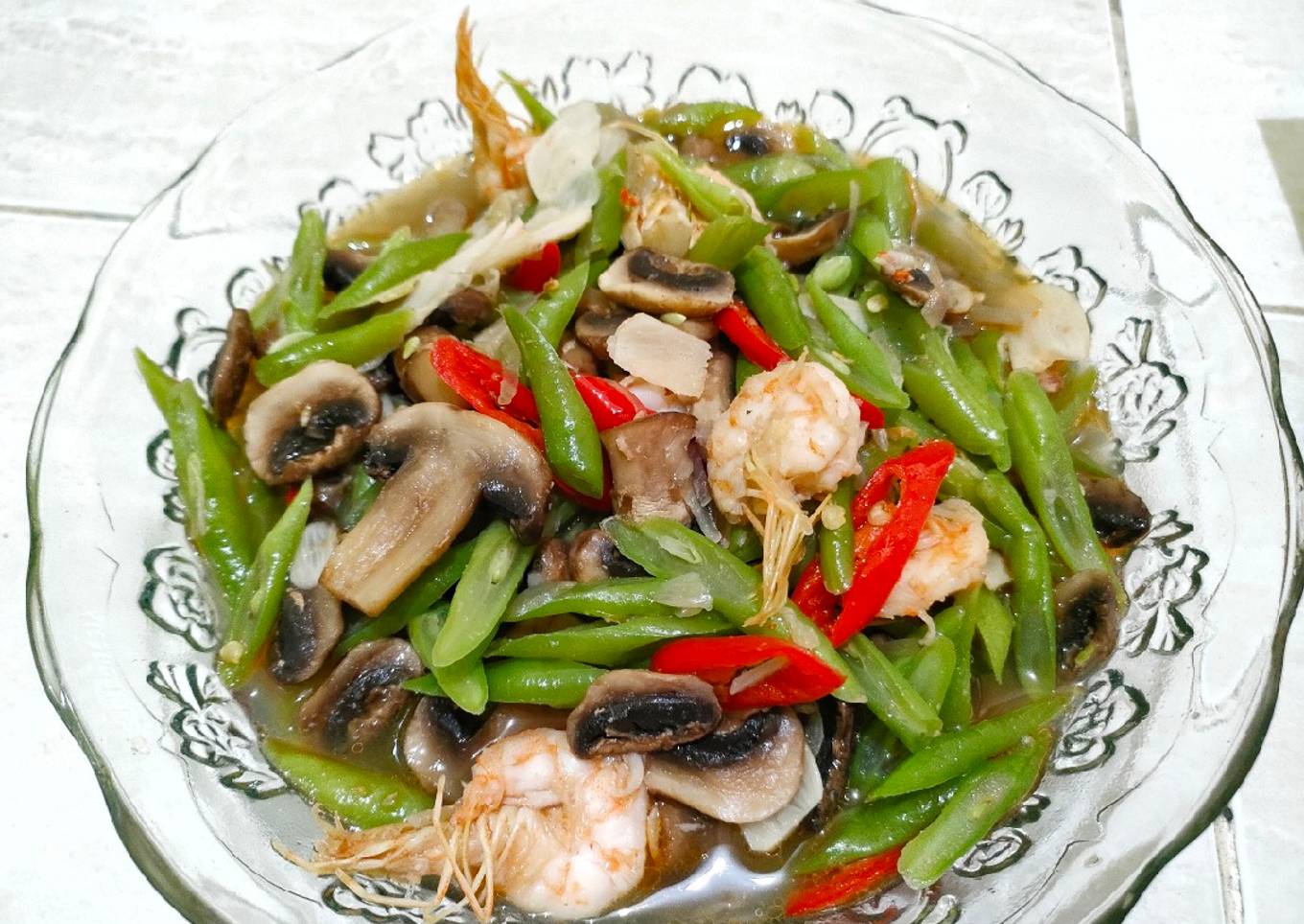 Tumis buncis jamur kancing udang