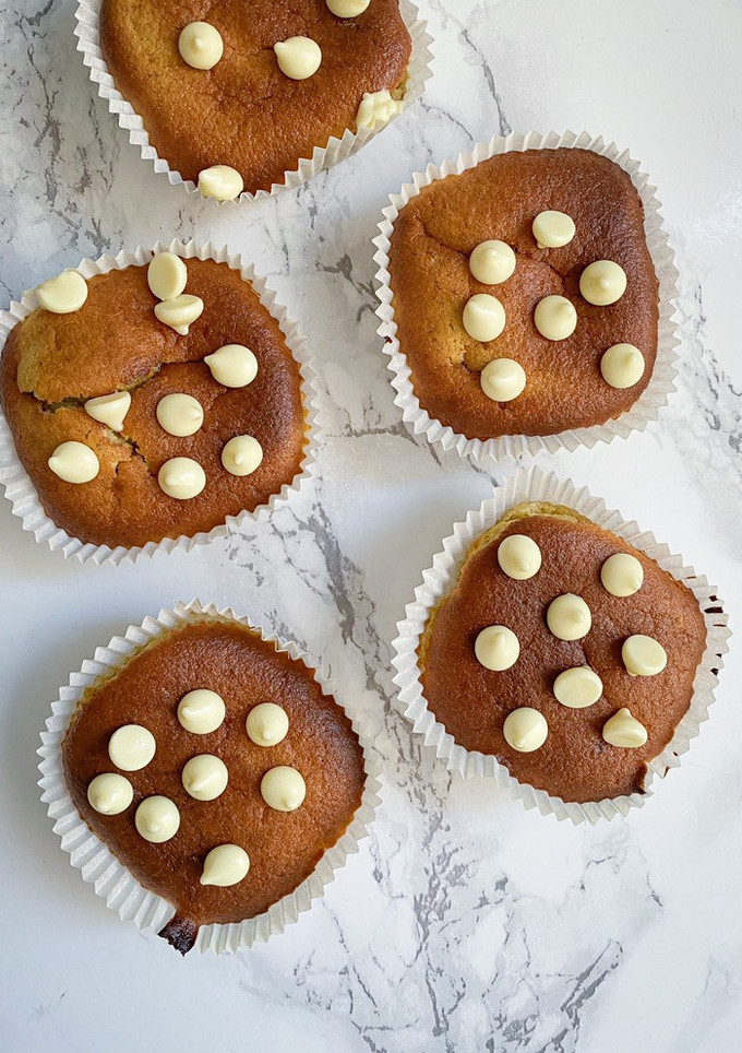 Una foto de Muffins de naranja en airfryer 🍊