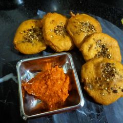 A picture of Ratalu Puri 💜.