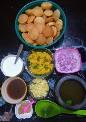 पाणी पुरी रेसिपी चे मुख्य फोटो 
