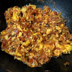 A picture of Tomato egg.