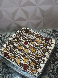 Una foto de Postre con galletitas de maizena!!