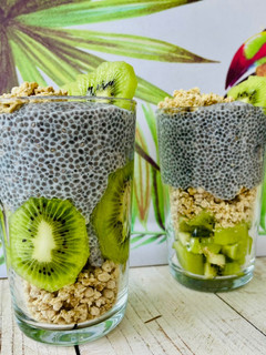 Una foto de Chía pudding de kiwi