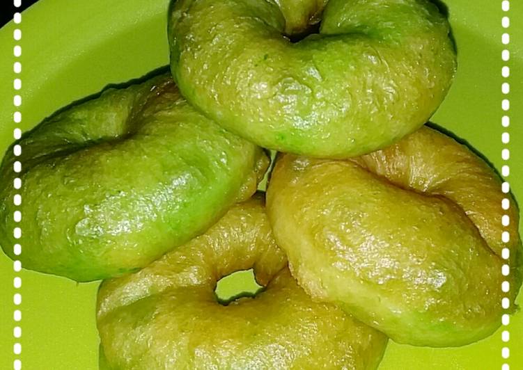 Donat Pandan Lembut