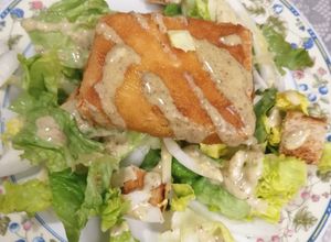 Foto principal de 261. Ensalada César vegetariana de no pollo