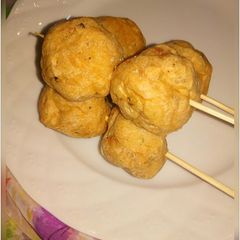 A picture of Bakso Goreng (Fried Meatballs).