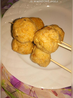 A picture of Bakso Goreng (Fried Meatballs).