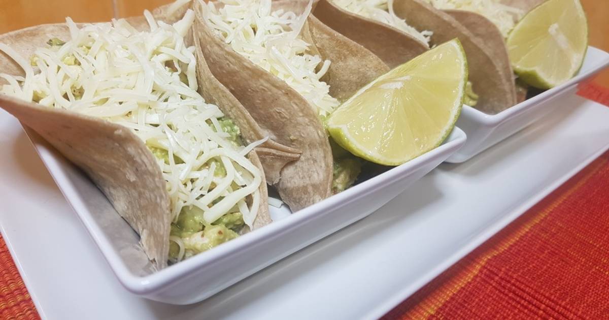 Tacos con pollo y aguacate Receta de Salma Cookpad