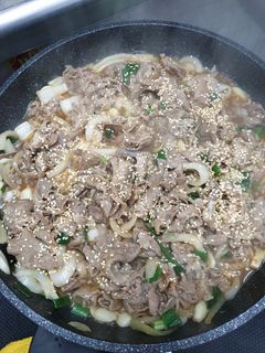 洋蔥豬肉片 的食譜成品照片