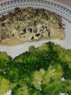 A picture of Cream cheese chicken.