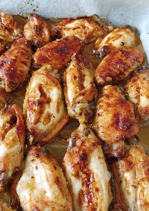 A picture of Oven Chicken Wings.