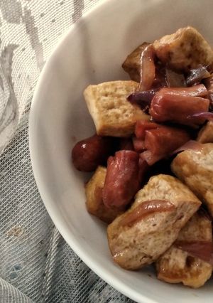 A picture of Teriyaki Sausage and Tofu.