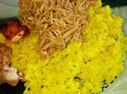 Gambar nasi kuning biasa