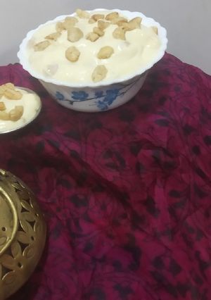 ઠંડાઈ શિખંડ(Thandai flavour Shikhand recipe in Gujarati) રેસીપી મુખ્ય ફોટો