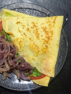 Una foto de Crepes caseros saludables (wraps) 😋🌯